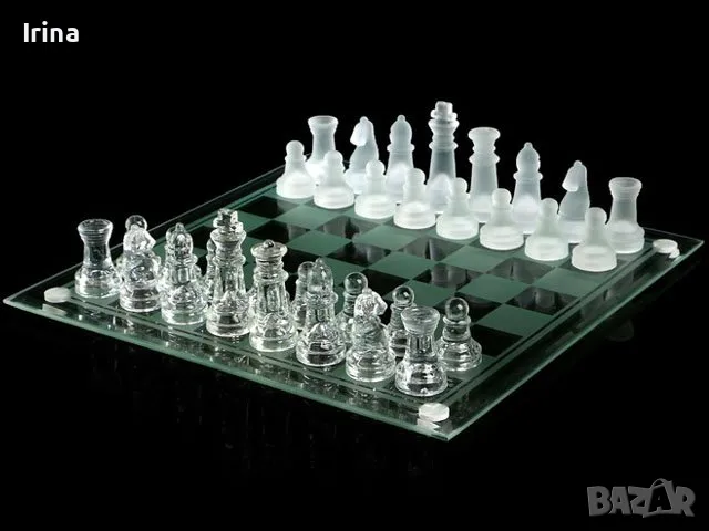 Стилен стъклен шах - малък , снимка 3 - Шах и табла - 48513833