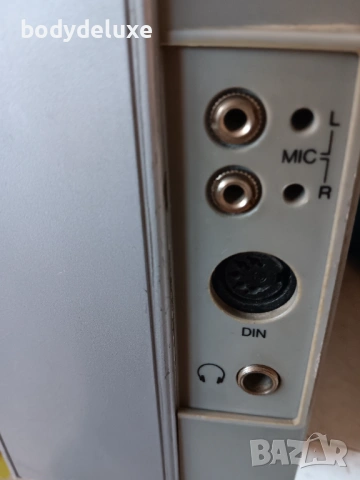 SIEMENS RM 816 радиокасетофон, снимка 4 - Радиокасетофони, транзистори - 53242294