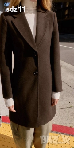 Дамско палто на Zara, снимка 2 - Палта, манта - 53133695