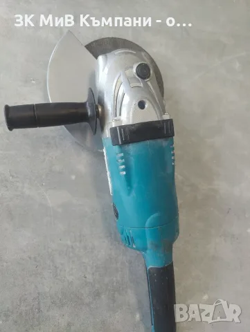 Ъглошлайф Makita GA9020, снимка 3 - Ъглошлайфи - 55781180