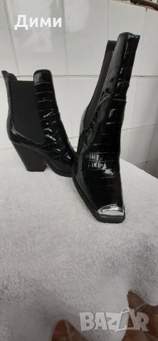 Маркови боти, снимка 2 - Дамски боти - 31183413