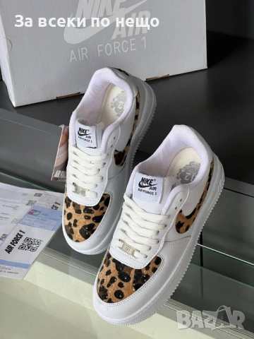 Nike Air Force 1 Дамски Бели Маратонки👟Дамски Спортни Обувки Найк Еър Форс 1 Код E1317, снимка 3 - Маратонки - 54141984