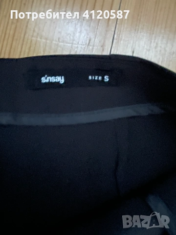 Дамска къса пола, снимка 2 - Поли - 53178555