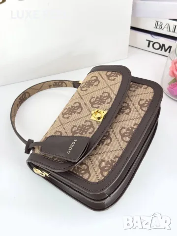 Guess ✨Дамски Чанти , снимка 11 - Чанти - 56200686
