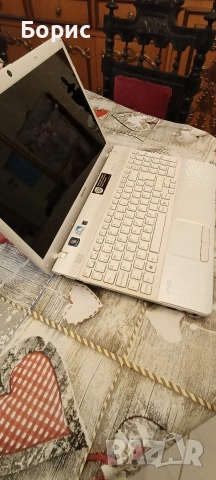 лаптоп sony vaio много запазен без забележки, снимка 5 - Лаптопи за работа - 53288569