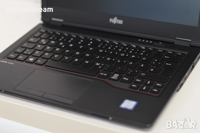 Fujitsu LifeBook U729 - 12.5" - (1920x1080), IPS дисплей / Intel Core i5-8265U / 8GB RAM / 256GB SSD, снимка 4 - Лаптопи за дома - 53254208