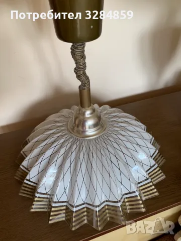 Продавам осветително тяло