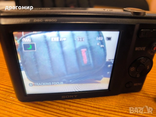 SONY DSC - W800 20,1 Mega pixels , снимка 9 - Фотоапарати - 53885588