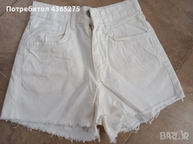 къси летни Дънкови панталонки с накъсан ефект, снимка 2 - Къси панталони и бермуди - 50778560