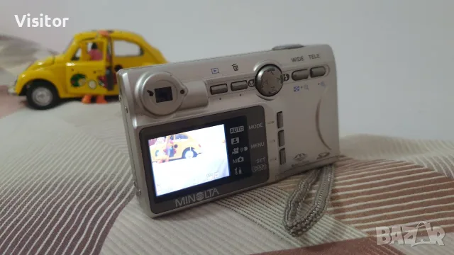 фотоапарат Minolta Dimage G400, снимка 4 - Фотоапарати - 56060120