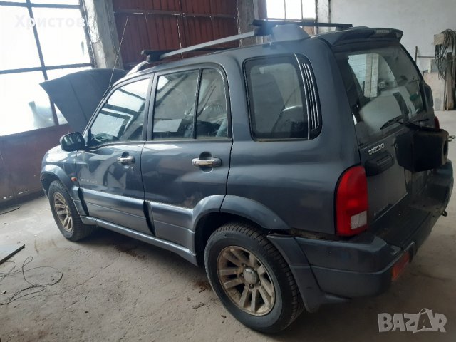 Grand vitara на чсти, снимка 1 - Автомобили и джипове - 35387999