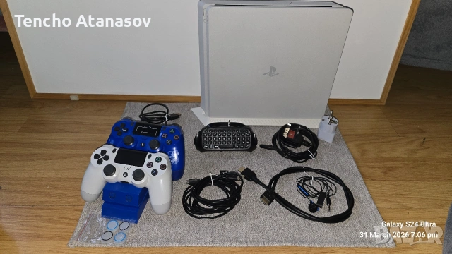Sony PlayStation 4 Slim Glacier White, снимка 2 - PlayStation конзоли - 54169104