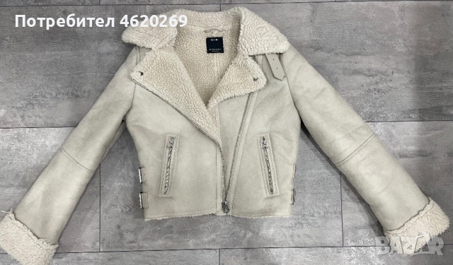 Бежово двулицево яке Bershka XS, снимка 2 - Якета - 52416766