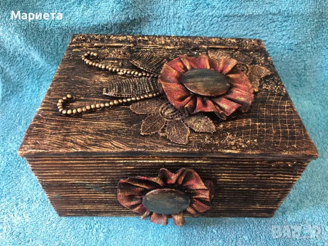 Кутия за бижута, снимка 1