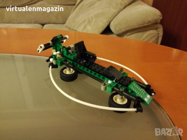 Стар конструктор Лего Technic - Lego 8213 - Spy Runner, снимка 4 - Колекции - 31146007