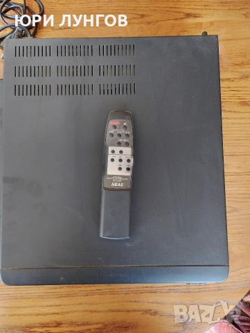 Усилвател-DANON,AKAI-видео касети, снимка 4 - Колекции - 53988419