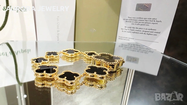 Van Cleef & Arpels VCA Black Onyx Alhambra Дамски Часовник, снимка 12 - Дамски - 53124945