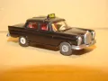 WIKING H0 1/87 MERCEDES BENZ TAXI ТАКСИ МОДЕЛ КОЛИЧКА, снимка 3