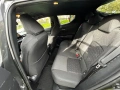 Toyota C-HR 2.0 Facelift Гаранция Хибрид Автомат, снимка 11