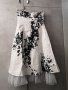 Бяла Рокля с флорален черен принт. М размер, снимка 4