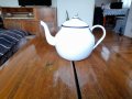 Стар емайлиран чайник #25, снимка 1 - Антикварни и старинни предмети - 36792401