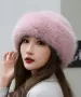 Дамска пухкава шапка в розов цвят, снимка 1