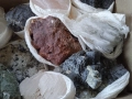 Sale, Кутия с минерали от България,естествени кристали и камъни, за колекционери геолози любители, , снимка 3