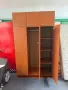 1909  трикрилен MDF МДФ гардероб 122/210см с надстройка  цена 132 евро                 смр -210см ви, снимка 2