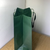 Автентична бутикова Harrods подаръчна торба 42 x 32 cm, снимка 4 - Други - 42059287