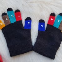 Детски ръкавици с пръсти 6-10 години, снимка 5 - Шапки, шалове и ръкавици - 39165947