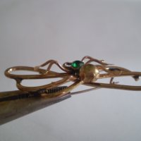 дамска брошка паяк месинг зелено стъкло период1940-1950г, снимка 5 - Антикварни и старинни предмети - 35557100