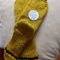 Ръчно плетени детски чорапи с картинка, ходило 21 см., снимка 2 - Детски комплекти - 44512021