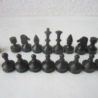Стари  фигури за шах 32 броя, цар 4 см, снимка 3 - Антикварни и старинни предмети - 31105620
