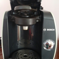 Кафе машина Bosch Tassimo, снимка 1 - Кафемашини - 36559576