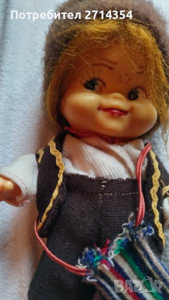 Продавам малка стара кукла , снимка 1