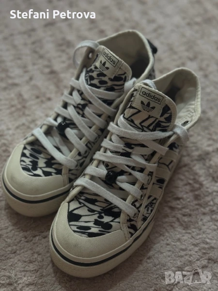 Обувки Adidas, 36 размер, снимка 1