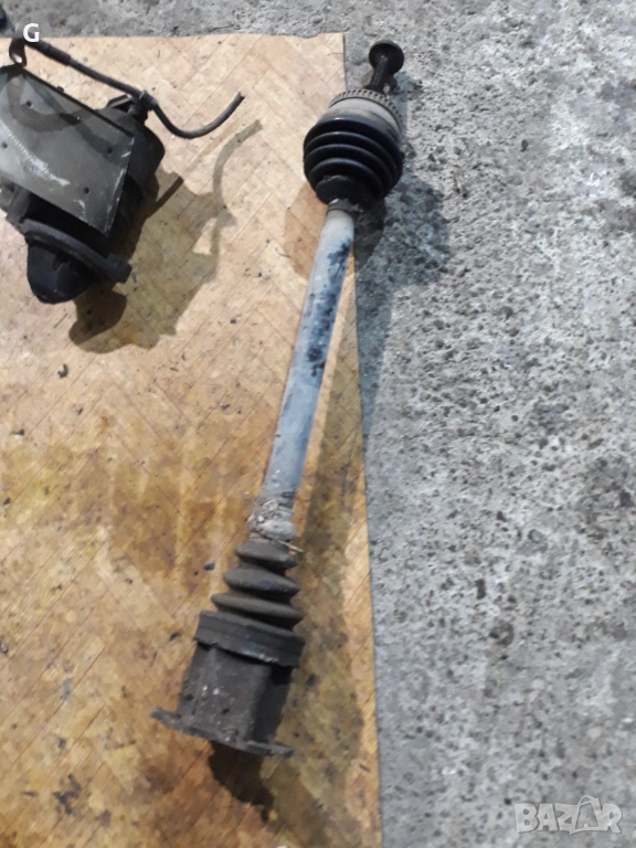  Дясна Полуоска  Ауди А4 Б6 1.8Т 150кс, снимка 1