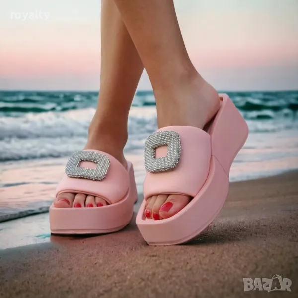 Чехли на платформа - розови, снимка 1