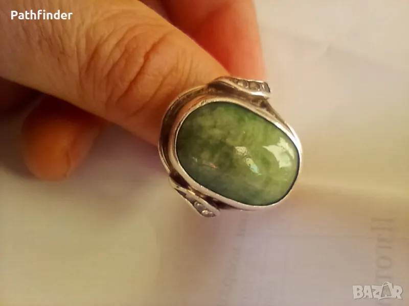 Уникален сребърен пръстен с нефрит , снимка 1