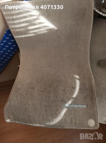 Продават се мокетени стелки от S класа 2014г., снимка 1