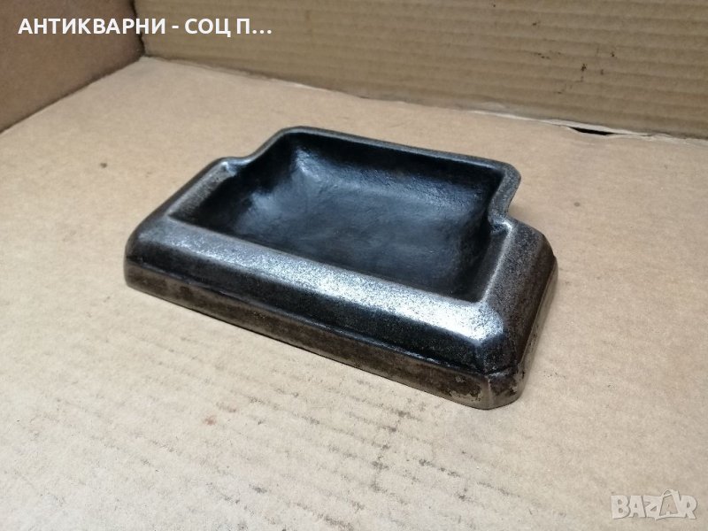 Стар Чугунен Пепелник За Стара Печка. , снимка 1
