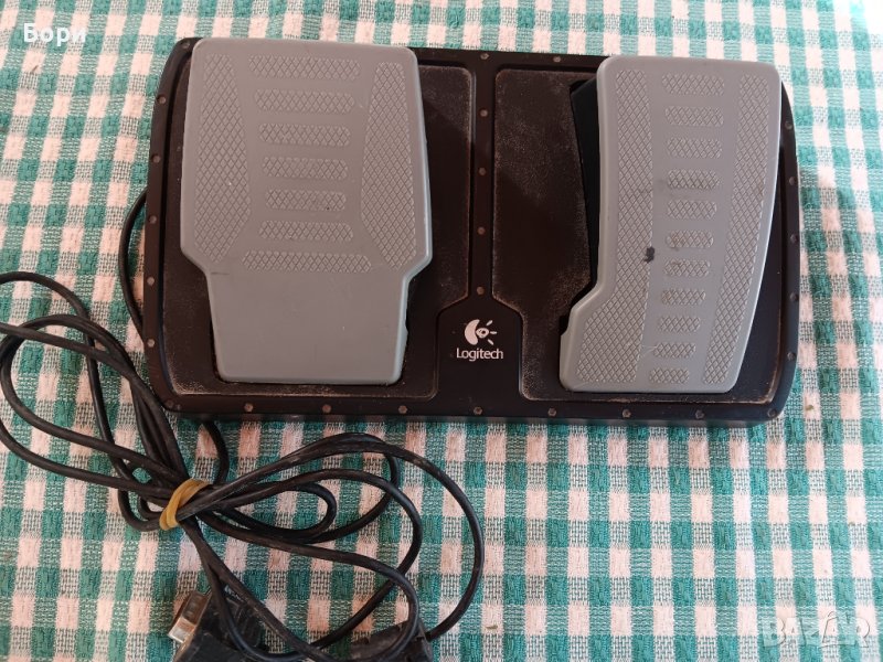Педали Logitech, снимка 1