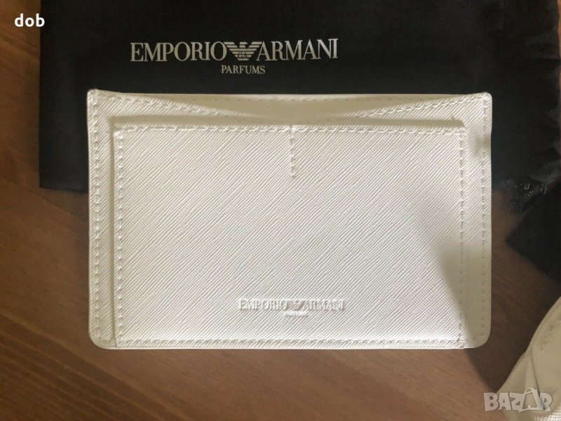 Нов кожен Emporio Armani Parfum Cardholder, снимка 1