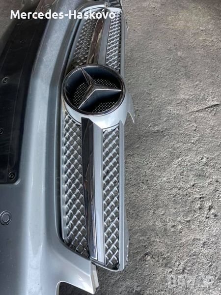 W219 CLS - решетка с емблема тип AMG в перфектно състояние, снимка 1