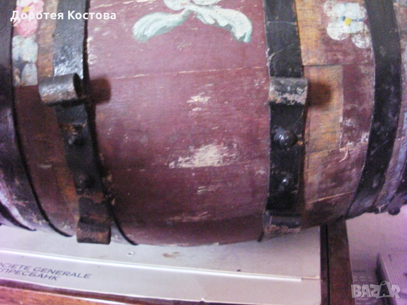 Старо рисувано дървено буре в Антикварни и старинни предмети в гр ...