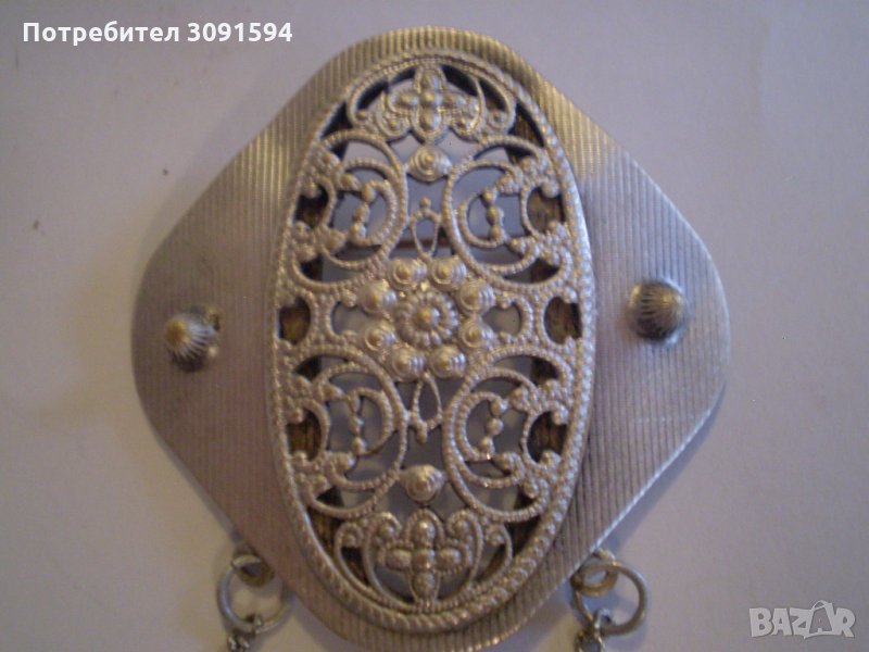 Старинна   брошка  със сребърно покритие, снимка 1