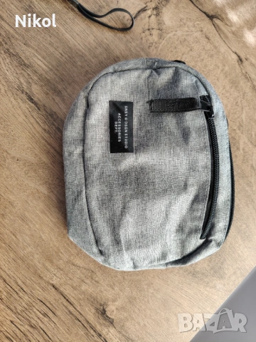 Мъжка чантичка, снимка 2 - Портфейли, портмонета - 53890177