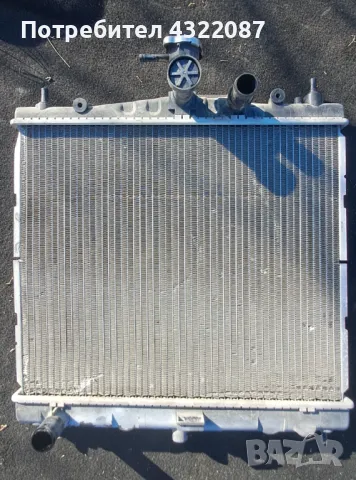 Воден радиатор от Nissan Micra k12 1.2 80 к.с 2009г