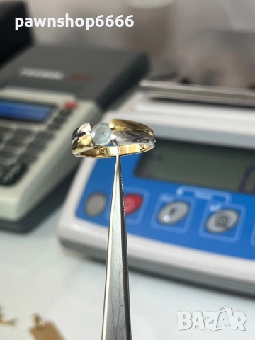 Златен пръстен 18 карата, снимка 9 - Пръстени - 51663492