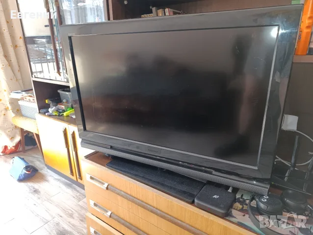 Телевизор Sony Bravia KDL-32V4200 (32", 81 см) + 3x HDMI 